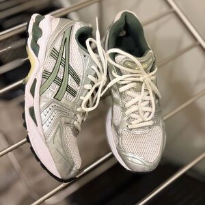 ASICS GEL-KAYANO 14